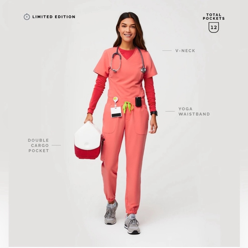 🎀FIGS🎀 catarina one pocket top hot coral limited edition